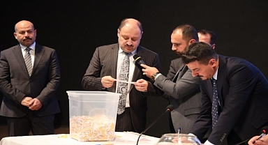 Büyükşehir Belediyesi 105 Personeli Kura Sonucu İşe Aldı