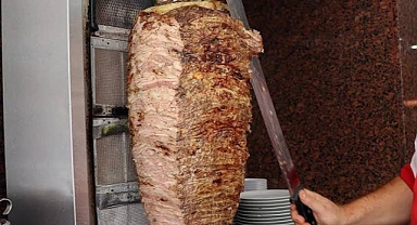 Dönerde Şeffaflık Dönemi Başlıyor: Gramaj Bilgisi Olmayan İşletmelere Ceza Yolda