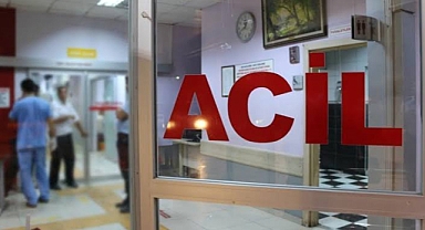 Şanlıurfa'da Feci Kaza: Otomobil Tıra Çarptı, 2’si Ağır 5 Yaralı