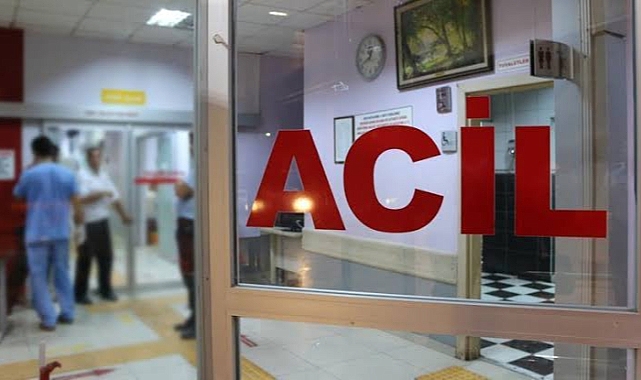 Şanlıurfa'da Feci Kaza: Otomobil Tıra Çarptı, 2’si Ağır 5 Yaralı