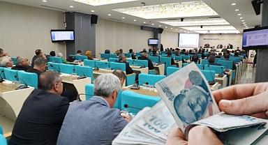 Şanlıurfa'da İlçe Belediyelerinin 2025 Bütçeleri Açıklandı: Büyükşehir'in Bütçesi Merakla Bekleniyor