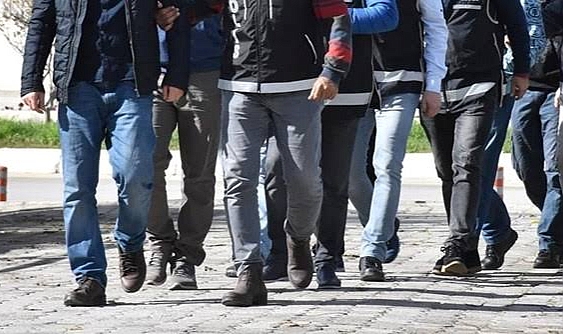 Şanlıurfa’da MİT ve Jandarmadan Kaçakçılık ve Terörle Mücadelede Dev Operasyon: 9 Kişi Yakalandı