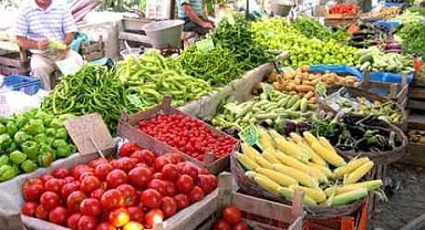 Şanlıurfa'da Sebze ve Meyve Fiyatları El Yakıyor