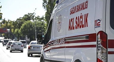 Siverek'te Feci Kaza: Beton Mikseri ile Dolmuş Çarpıştı, 1'i Ağır 2 Yaralı