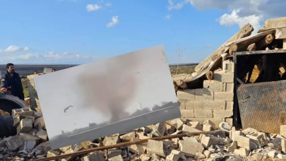 Şanlıurfa’da Hortum Felaketi: Viranşehir’de Ev ve Ahır Yıkıldı, Halk Şokta!