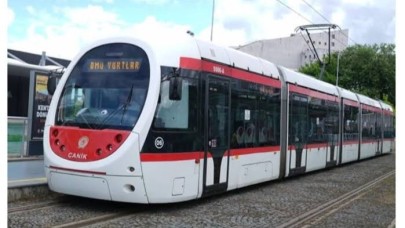 Şanlıurfa’da Yeni Dönem Başlıyor: Divanyolu’na Araç Girişi Yasak, Tramvaylar Ücretsiz Başlayacak!