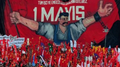 Şanlıurfa’da 1 Mayıs Coşkusu: “İş, Ekmek, Özgürlük” Sloganlarıyla Meydana Yürüdül