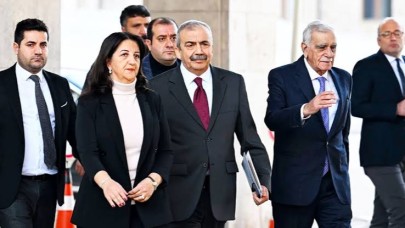 Sırrı Süreyya'nın Ardından Ahmet Türk ve Pervin Buldan: DEM Parti’de Kara Bahar