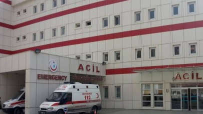 Şanlıurfa Halfeti'de Feci Kaza: Otomobiller Çarpıştı, 1 Kişi Hayatını Kaybetti, 2 Yaralı