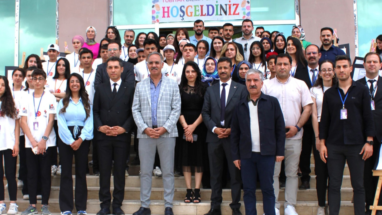 Başkan Kuş’tan Gençlere Tam Destek: Eyyübiye’nin Parlayan Yıldızlarıyla Gurur Duyuyoruz