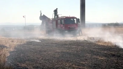 Kopan Bir Tel, 500 Bin Liralık Zarara Yol Açtı! Şanlıurfa'da Dönüm Buğday Tarlası Kül Oldu