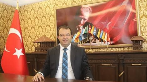 Yusuf Turan Eyyübiye Kaymakamı Oldu! Sivaslı Bürokratın Dikkat Çeken Kariyeri