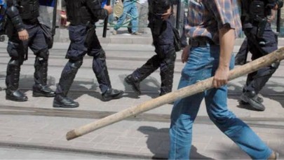 Şanlıurfa'da Arazi Kavgası Kamerada: 5’i Kadın 6 Kişi Yaralandı!