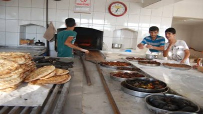 Karaköprü'de Bayramda Fırın Krizi Yaşanmayacak: Nöbetçi Fırınlar Açıklandı