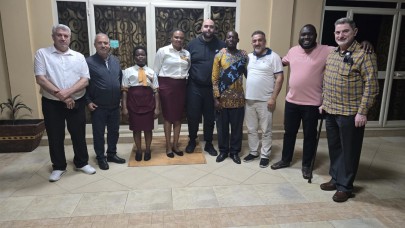 Uganda’da Tevriye Gecesi Mucizesi: Üç Katolik Hristiyan Müslüman Oldu!