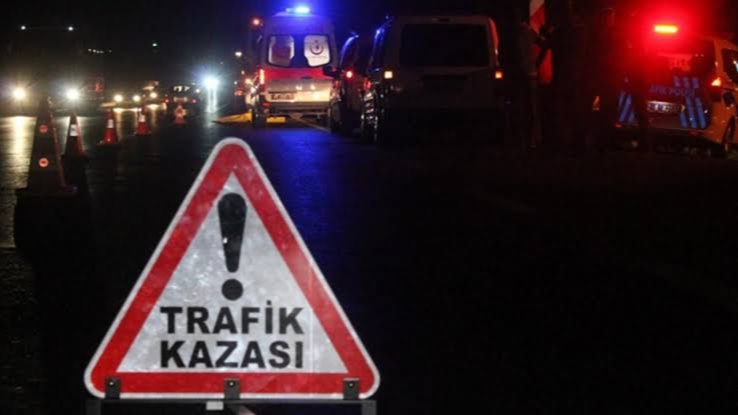 Şanlıurfa’da Sürücüsüz TIR Tamirciye Daldı!