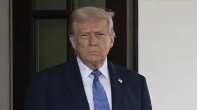 Trump’tan Rusya’ya Sert Uyarı: İki Nükleer Denizaltı Bölgeye Konuşlandırıldı, Gerilim Tırmanıyor