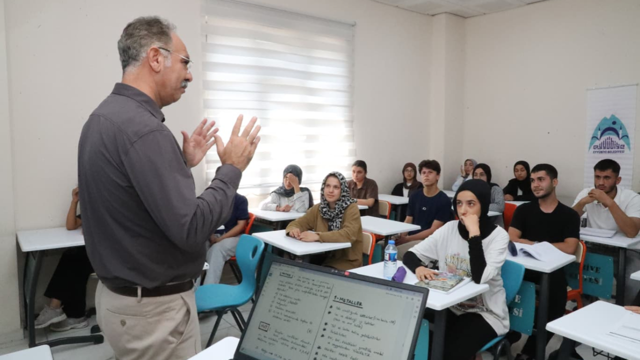 Başkan Kuş, Gençlerden Sadece Bir Şey İstedi… Peki Ne Karşılığında?