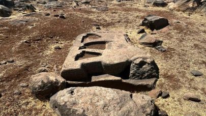 Şanlıurfa’da Gizemli Atölye Gün Yüzüne Çıktı: Aslan Rölyefinin Sırrı Araştırılıyor