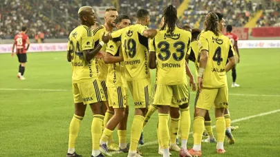 Fenerbahçe, Gençlerbirliği Deplasmanında Farklı Kazandı: 3-1