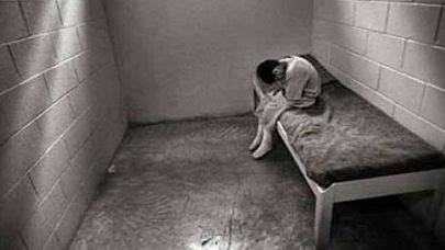 Suça Karışan Çocuklara Yeni Düzenleme: Ailelere de Cezai Yaptırım Geliyor