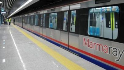 Marmaray Yenikapı’da Üzücü Olay: Bir Kişi Raylara Atladı