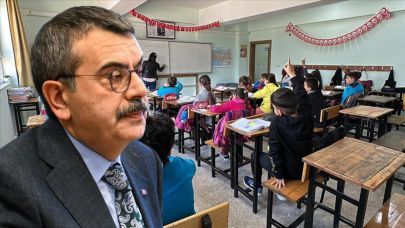 Bakan Tekin’den 12 Yıllık Eğitim Çıkışı: “Uzun Bulan Çok, Ben de Katılıyorum”