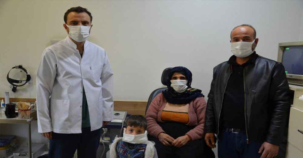 Urfa'da Yüz felci geçiren hastanın yüzü güldü