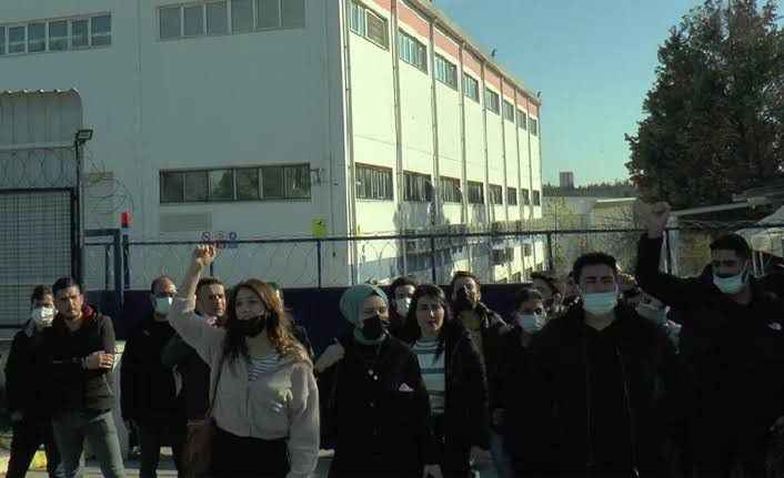Türkiye Şubesinden 500 Kişi İşten Çıkarıldı