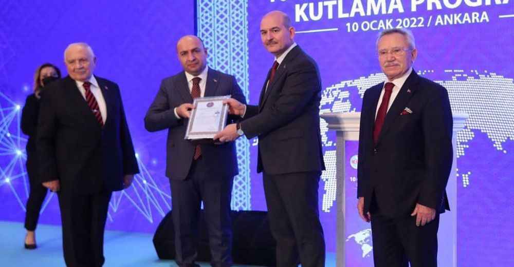 Urfa'da iz bırakan kaymakama ödü!
