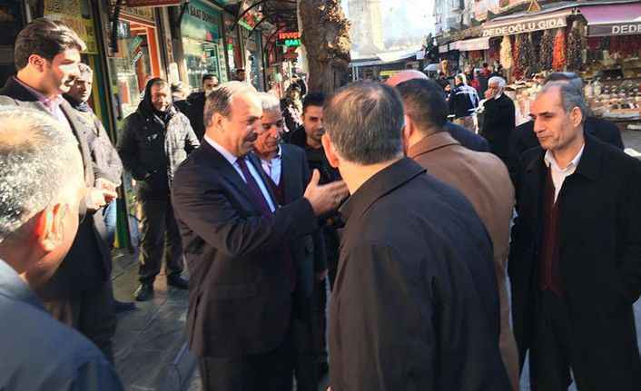 Milletvekili Özcan halkın içinden çıkmıyor