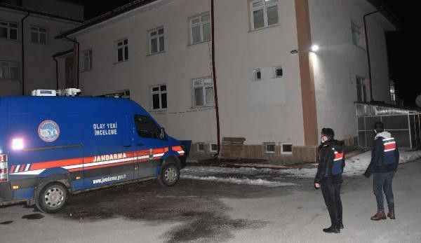 Baba parçalanmış, oğlu ise donmuş halde ölü bulundu