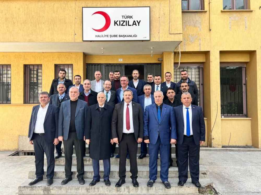 Mevcut başkan güven tazeledi
