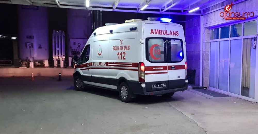 Şanlıurfa'da araç bariyerlere çarptı! Yaralılar var