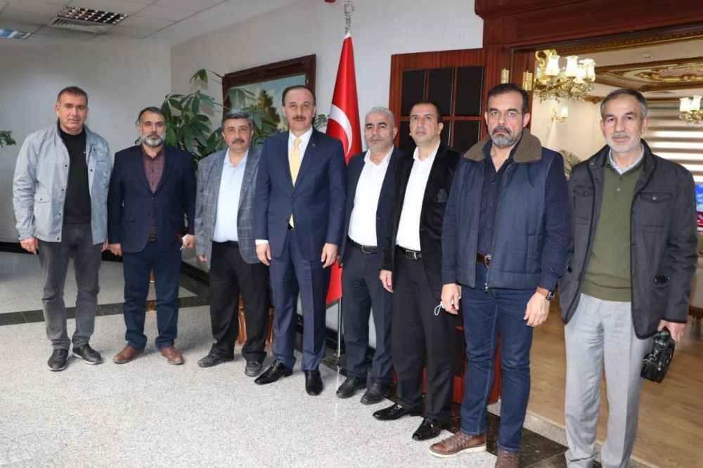 Gazete sahipleri Vali Erin ile görüştü