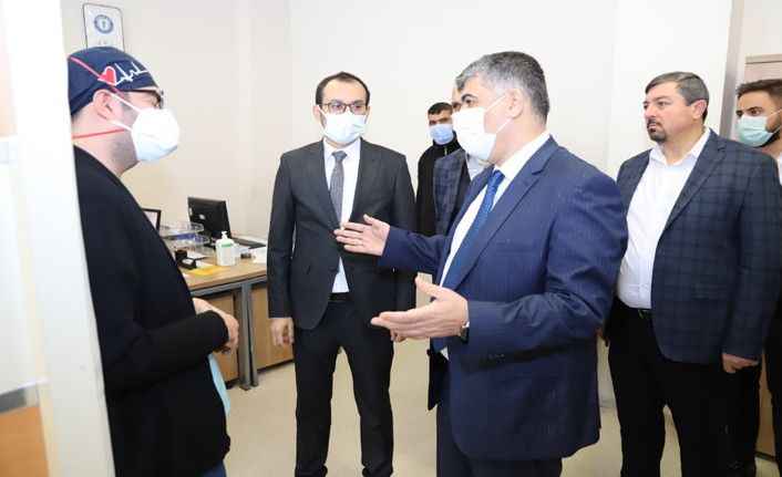 Urfa İl Sağlık Müdürü Gülüm, Yeni Atanan Başhekimi Ziyaret Etti