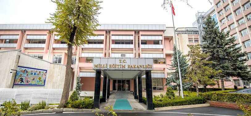 MEB 1.651 İşçi Alımı İlanı Yayımlandı! 5 Bin 264 TL Maaşla Personel Alımı Yapılıyor