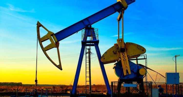 Petrolde Sert Düşüş! 42 Dolar Birden Geriled!