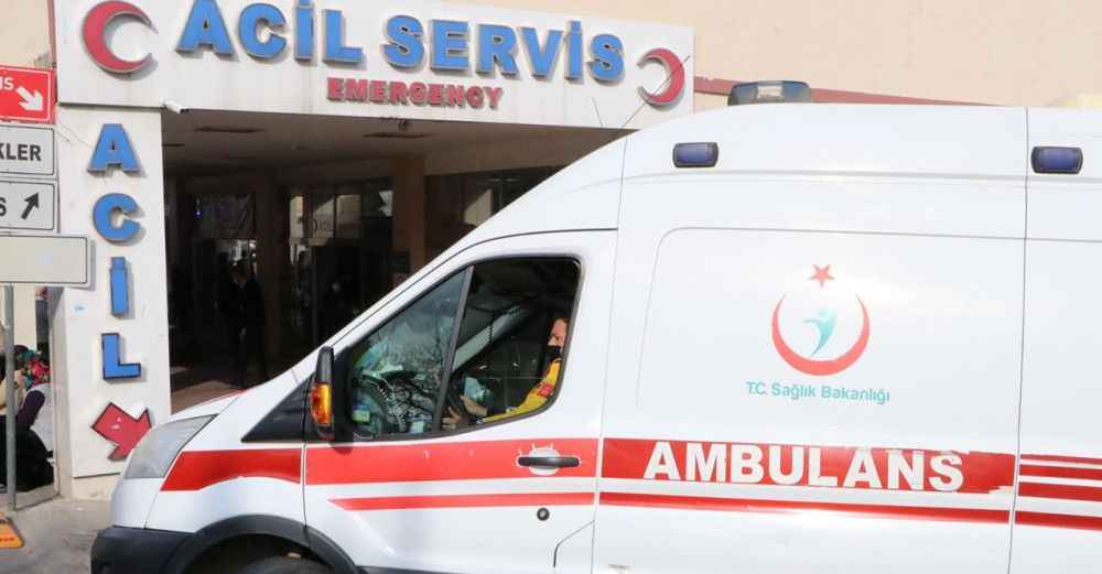 Şanlıurfa'da Gençlerin Bıçaklı Kavgasında Kan Döküldü