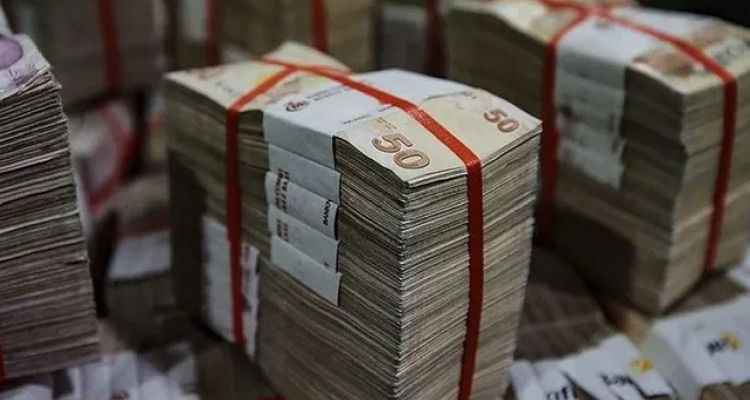 İki Kardeş 'Yanlışlıkla' Buldukları Banka Açığıyla 16 Milyar TL'yi Hesaplarına Aktardı: Akrabalarını da Unutmadılar