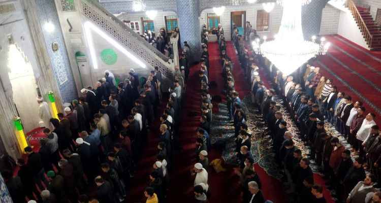 Peygamberler Şehri Urfa'da ilk teravih sevinci