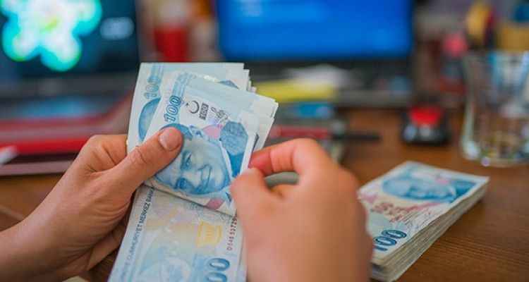 Ailelere devlet desteği ödemeleri başladı! PTT’den paranızı alabilirsiniz: Kira, elektrik ve doğalgaz için para veriliyor
