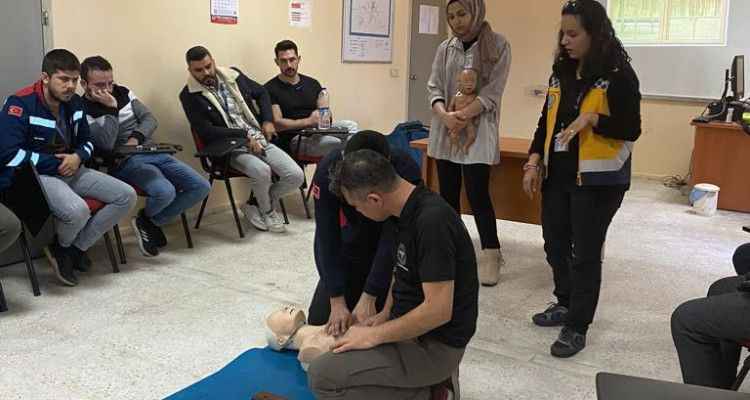 Şanlıurfa GAP Havalimanı Personellerine İlk Yardım Eğitimi Verildi