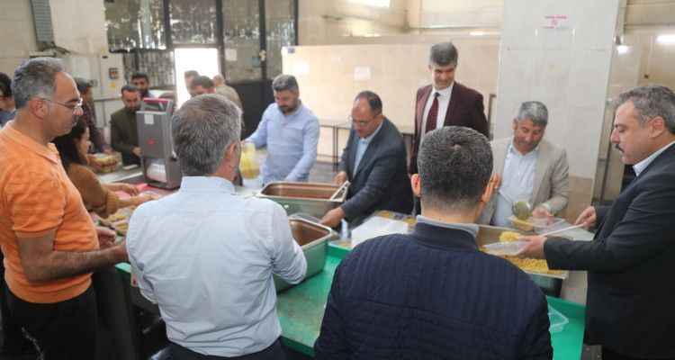 EYYÜBİYE BELEDİYESİ YARDIMLARINI ARALIKSIZ SÜRDÜRÜYOR
