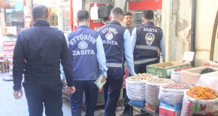 EYYÜBİYE’DE ZABITA DENETİMLERİ ARALIKSIZ SÜRÜYOR