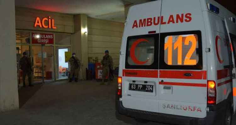 Urfa’da araç devrildi! Yaralılar var