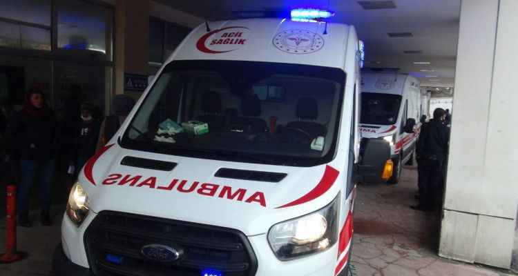 Urfa’da akşam saatlerinde kaza! Yaralılar var