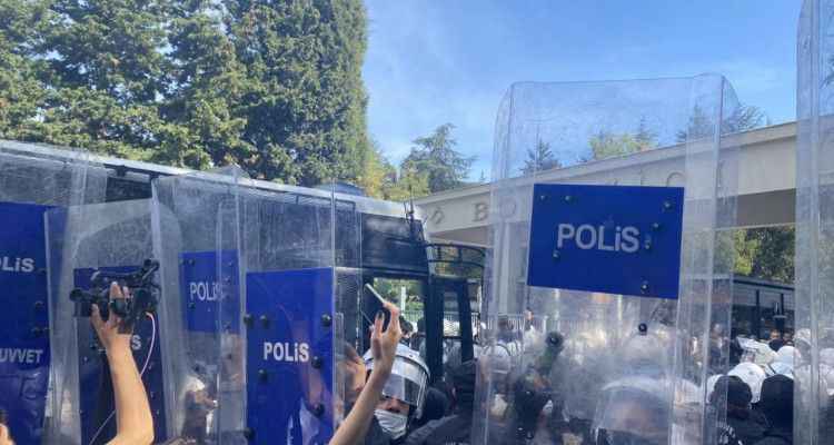 Polisin görüntü ve ses kaydını alma yasağı kesin olarak durduruldu