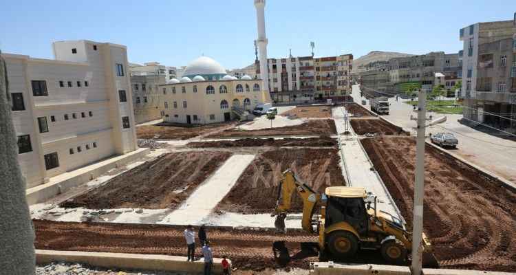 ASYA MAHALLESİ YENİ PARKINA KAVUŞUYOR