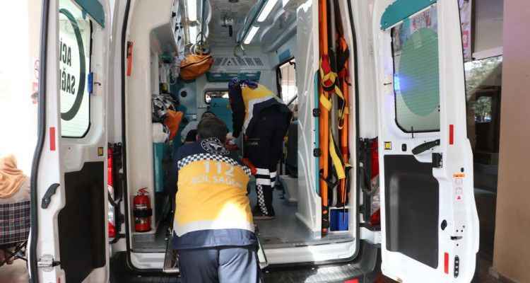 Şanlıurfa'da Tarlada Feci İş Kazası! Patoza Ayak Parmağını Kaptırdı! Parmakları Koptu
